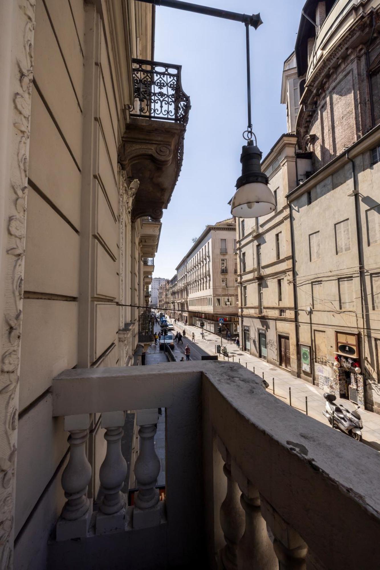 Apartamento Nonpertutti Piazza Castello Accessibile Senior Famiglie Turín Exterior foto