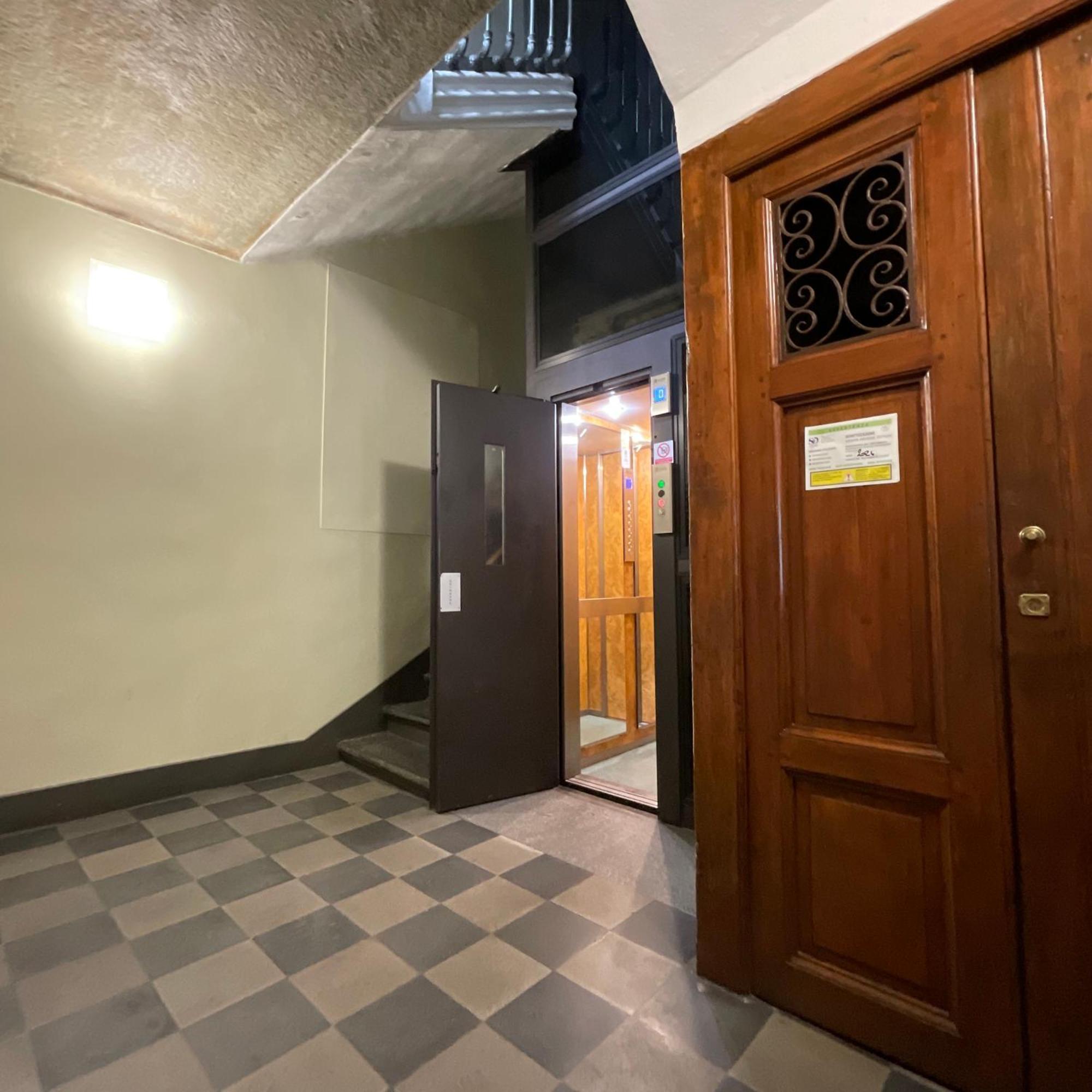 Apartamento Nonpertutti Piazza Castello Accessibile Senior Famiglie Turín Exterior foto